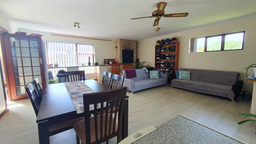 3 Bedroom Property for Sale in Dana Bay Western Cape
